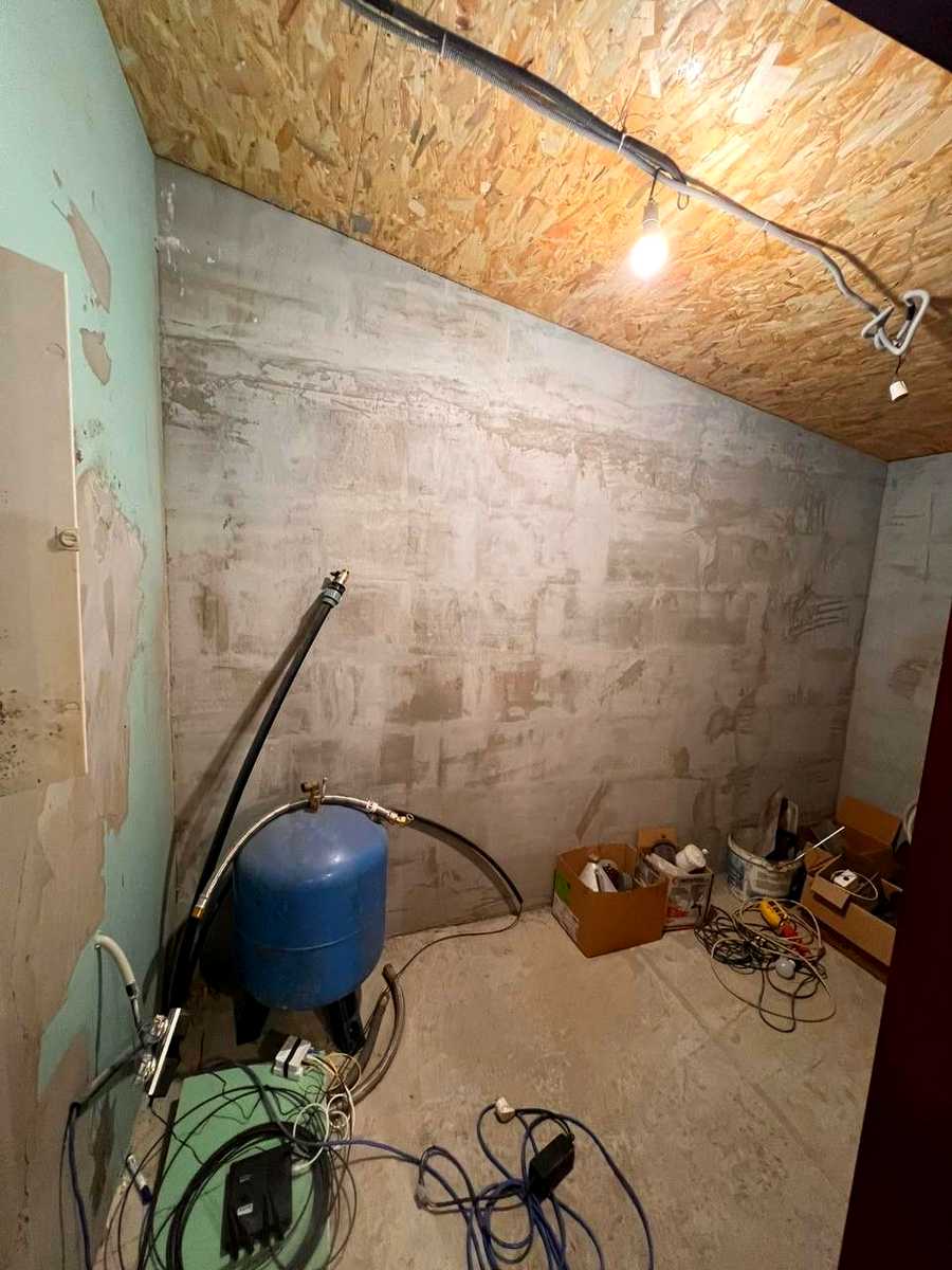 1872048873365632