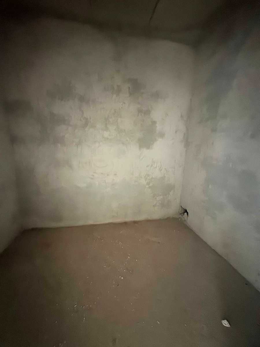 1872050742195489