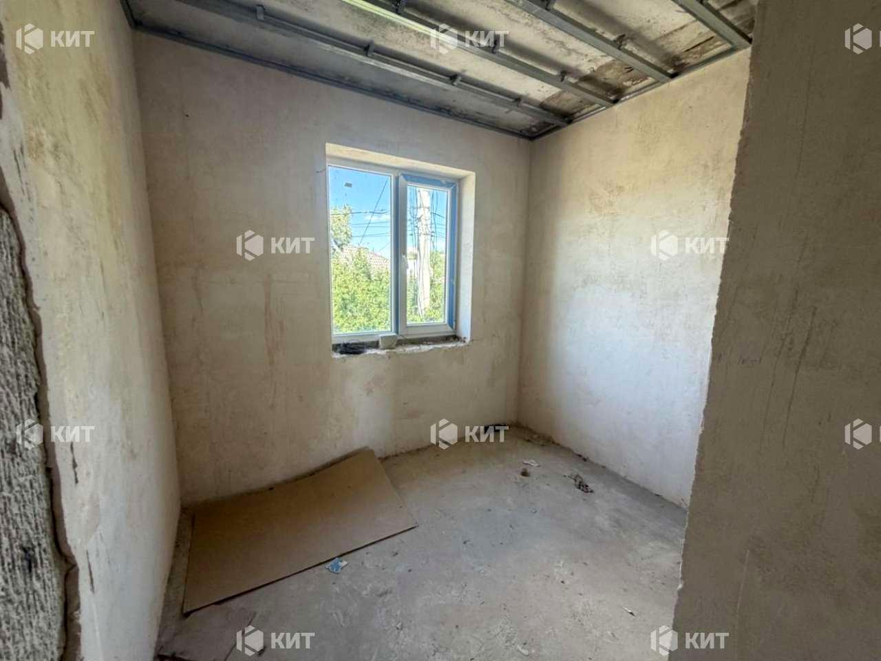 1872051254733525