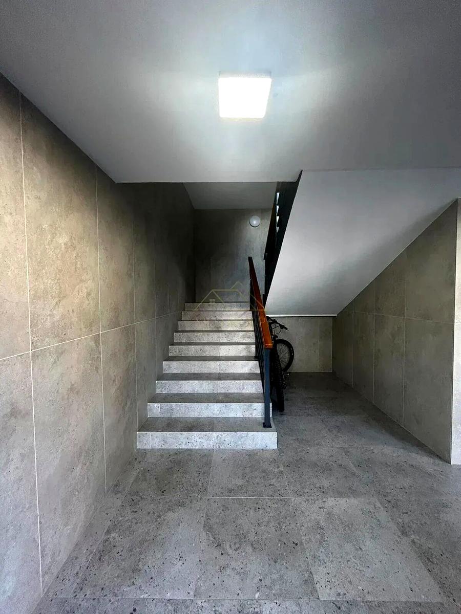 1872051984169066