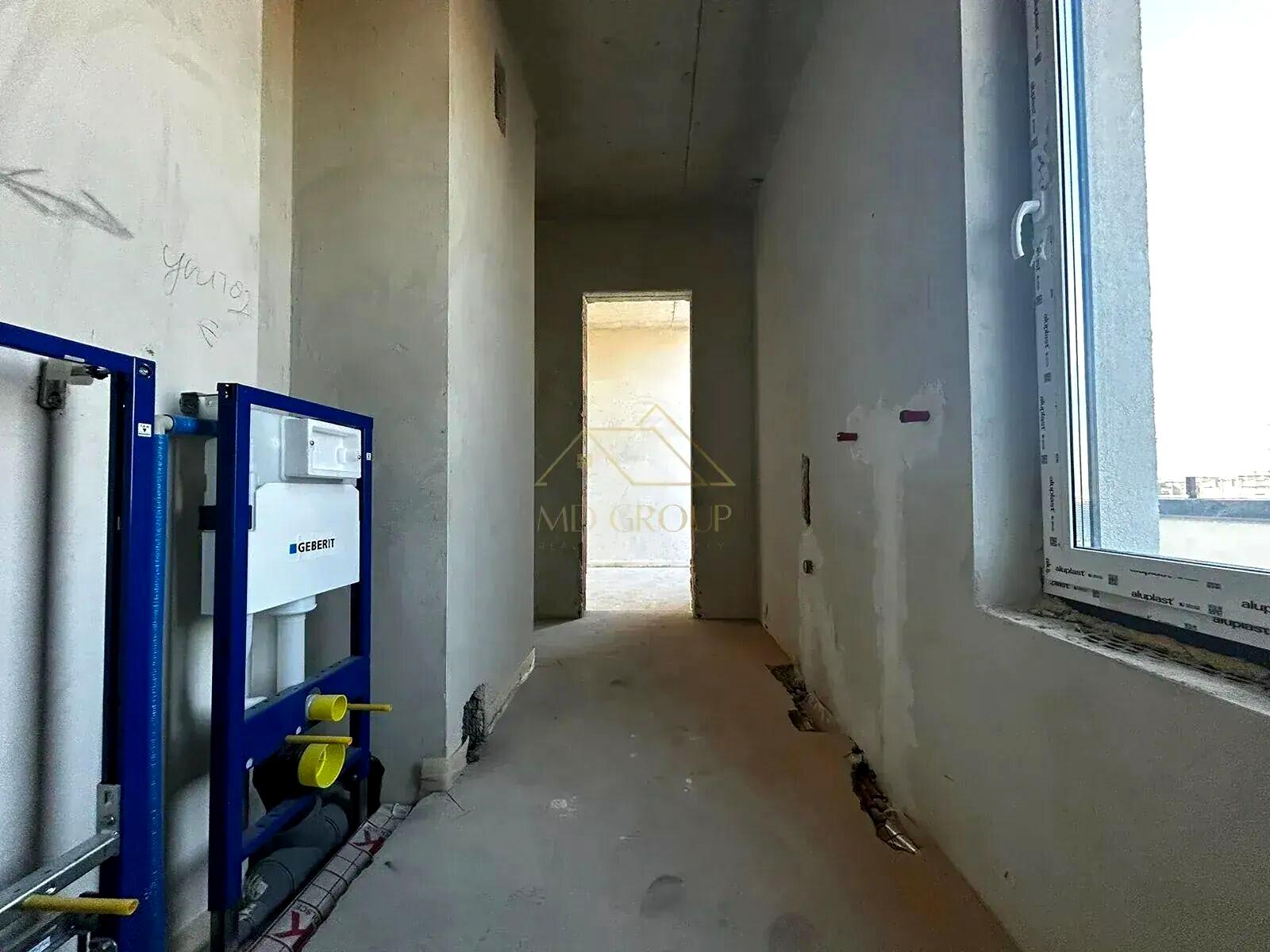 1872051984327565