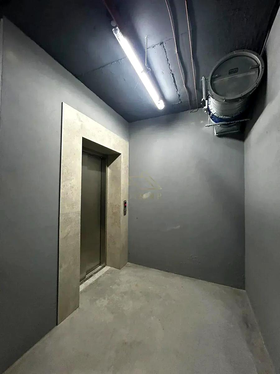 1872051984842916