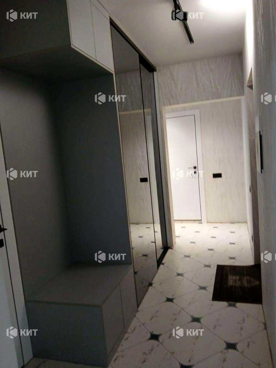 1872052651712666