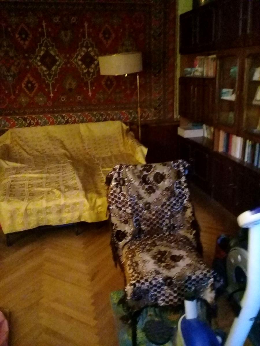 1872053179040228