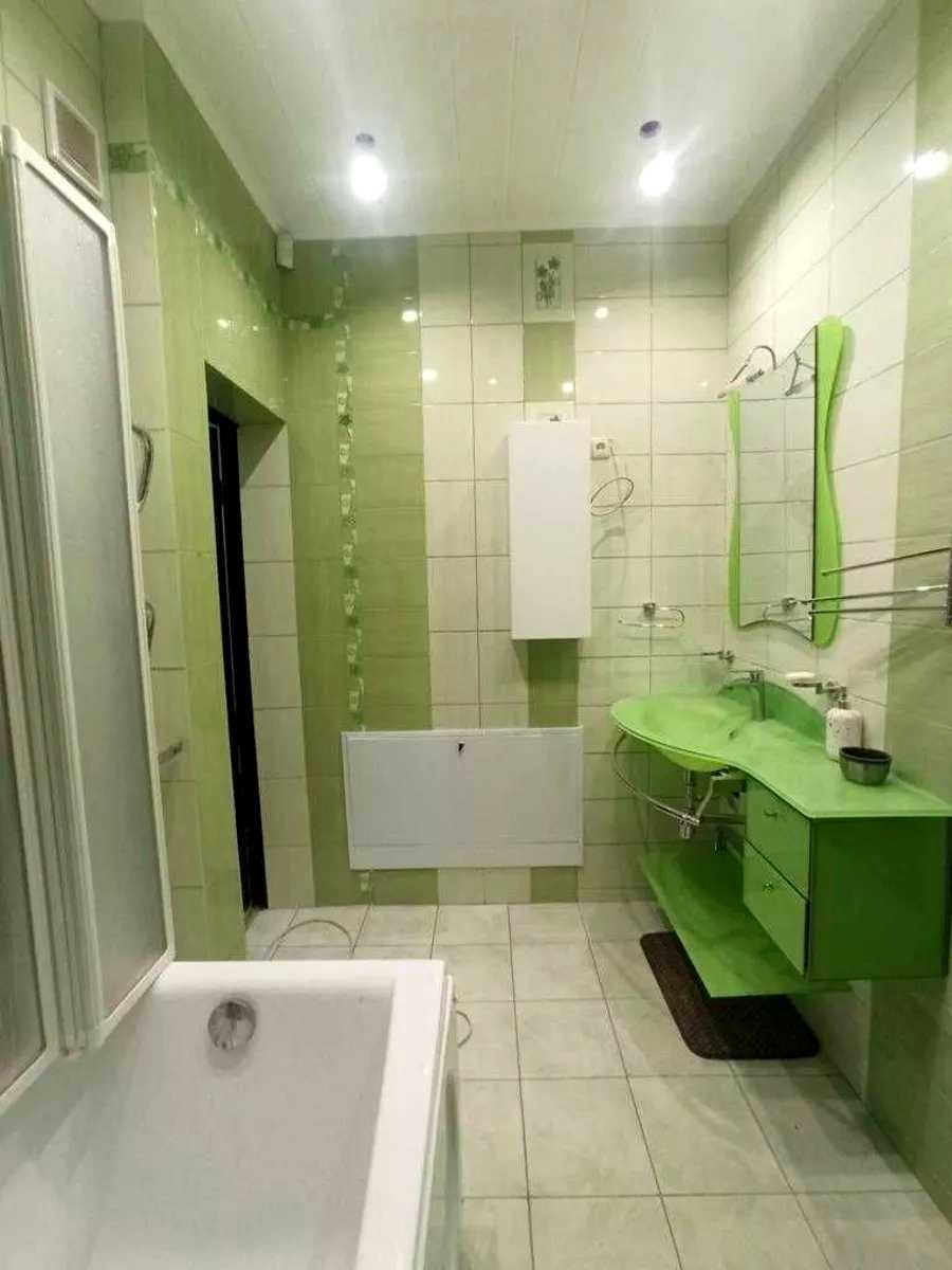 1872053672736265