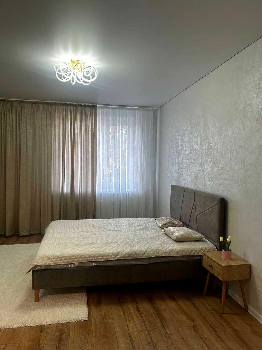 1872055163287551