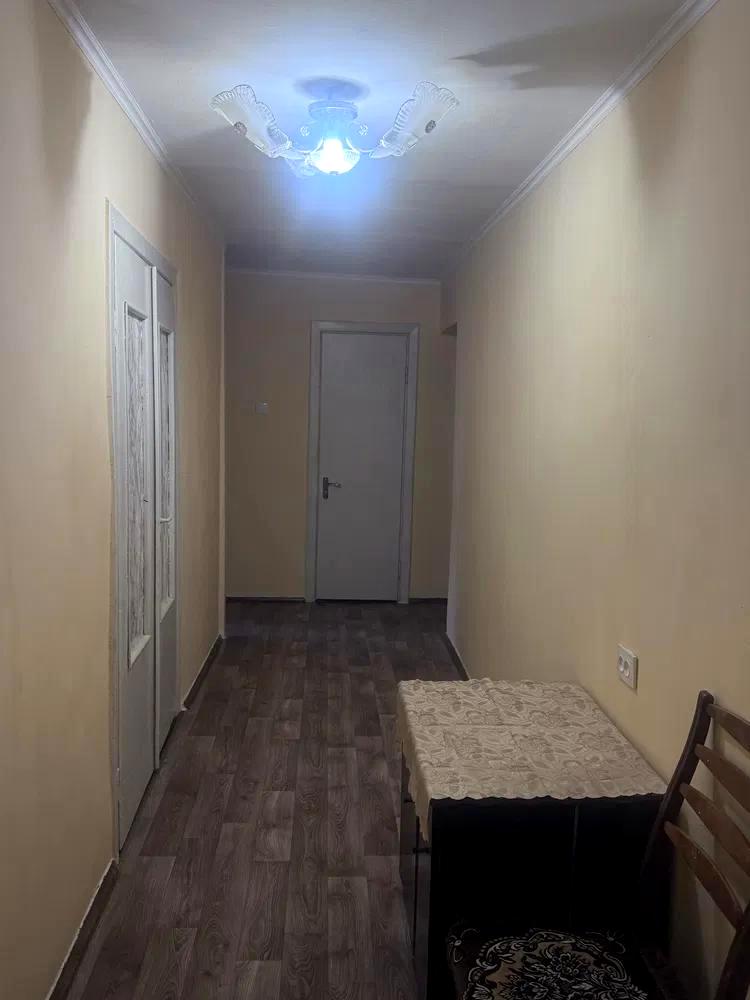 1872056177631231