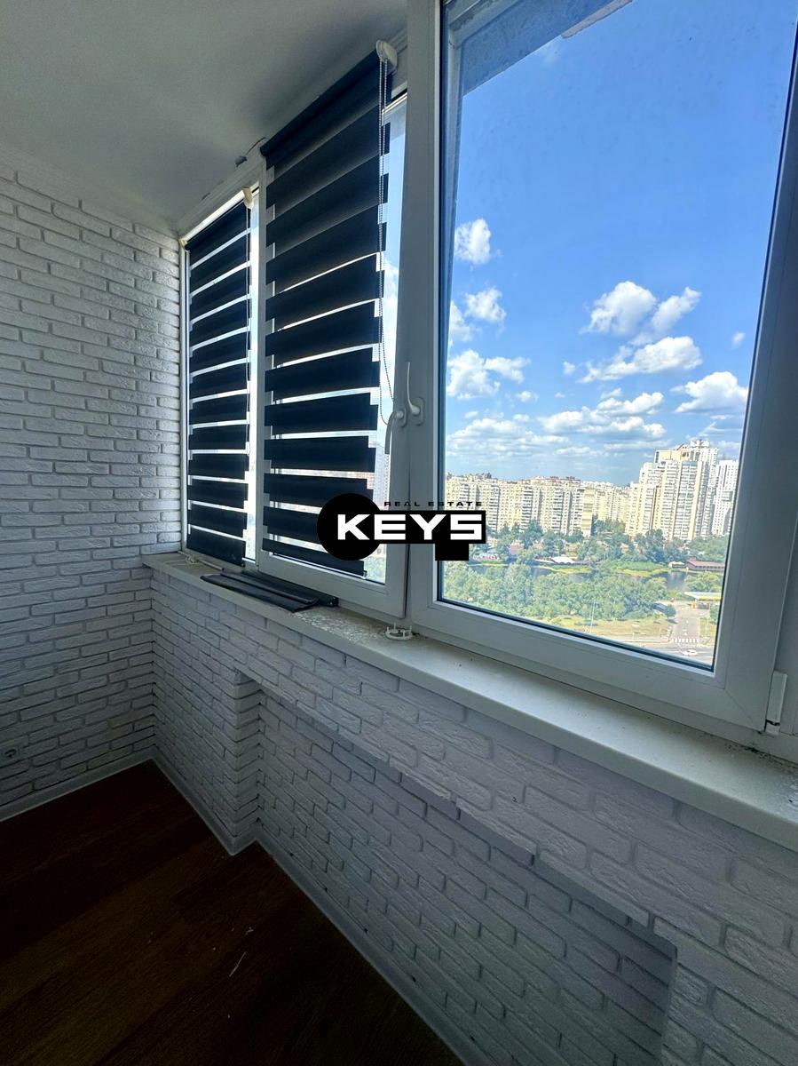 1872057156574590