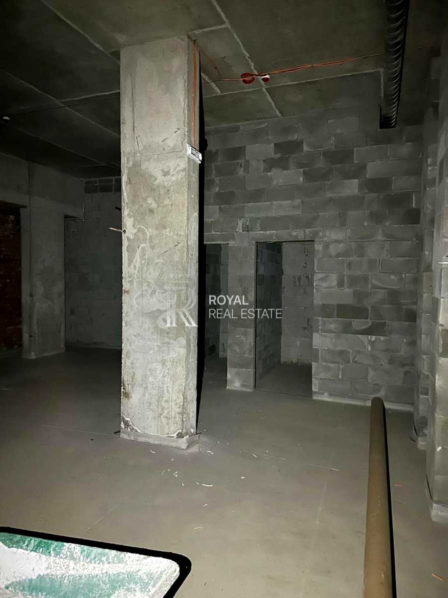 1872057725941403
