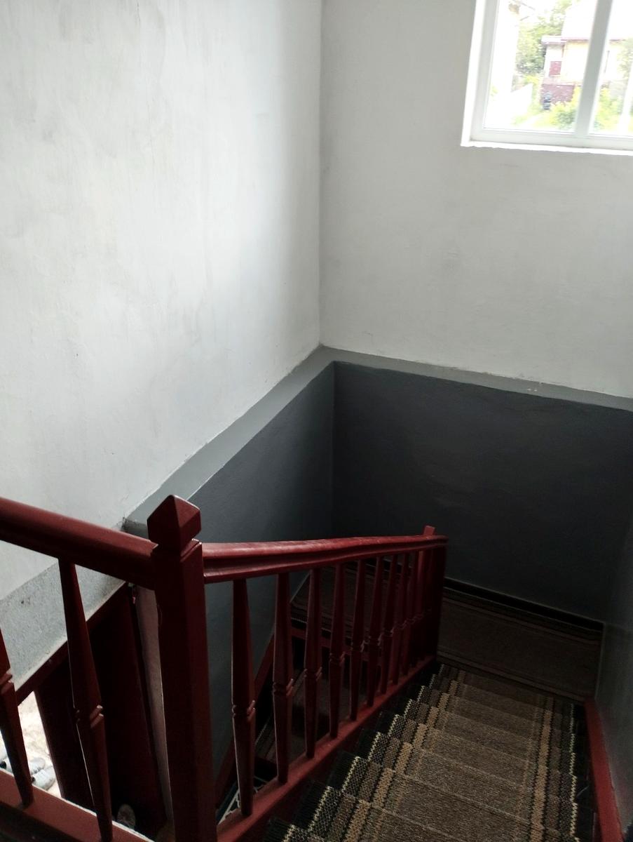 1872057798733845