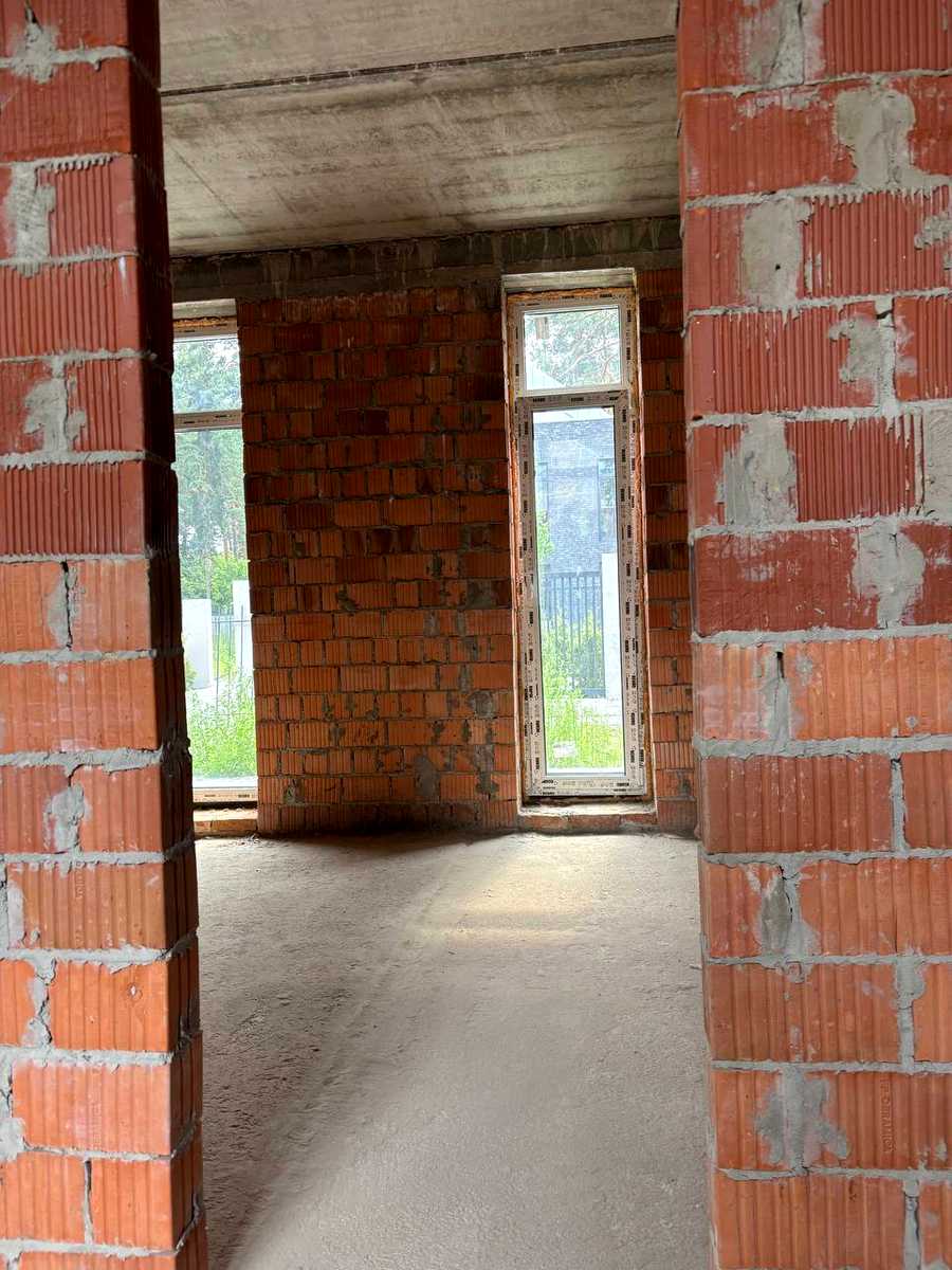 1872057936492624