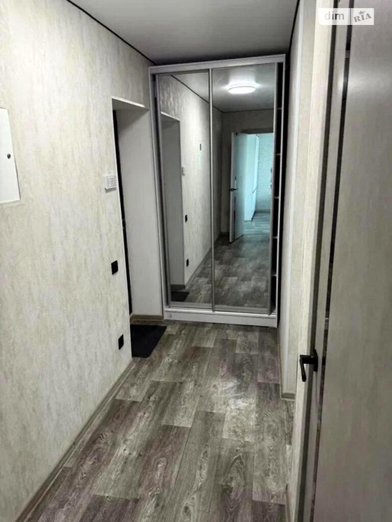 1872060859914206