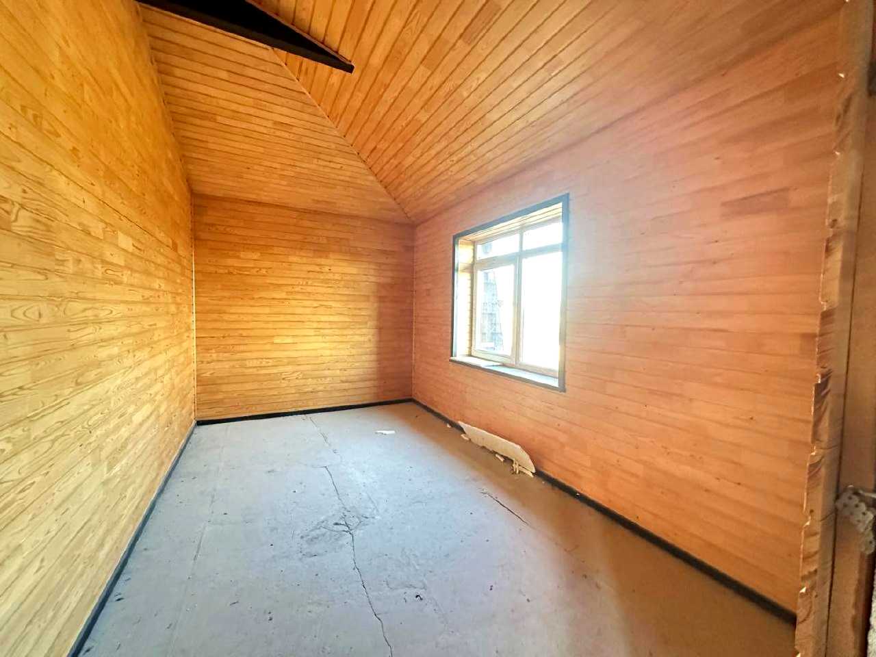 1872064119470861