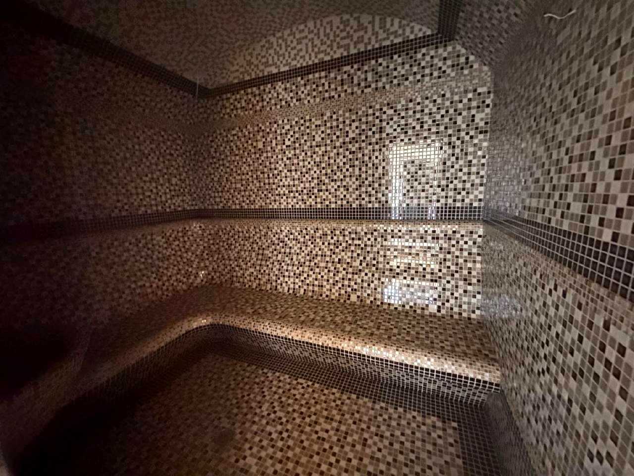 1872064120417562