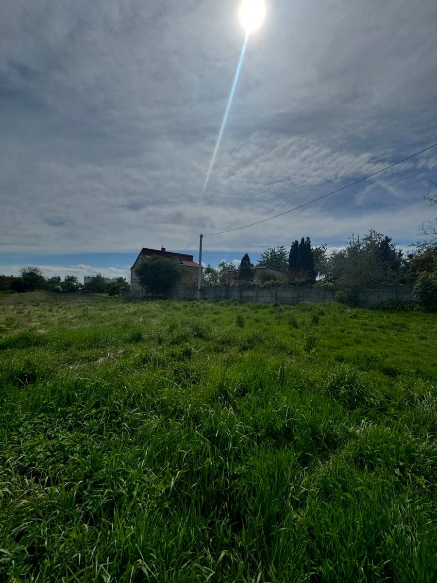 1872072757753339
