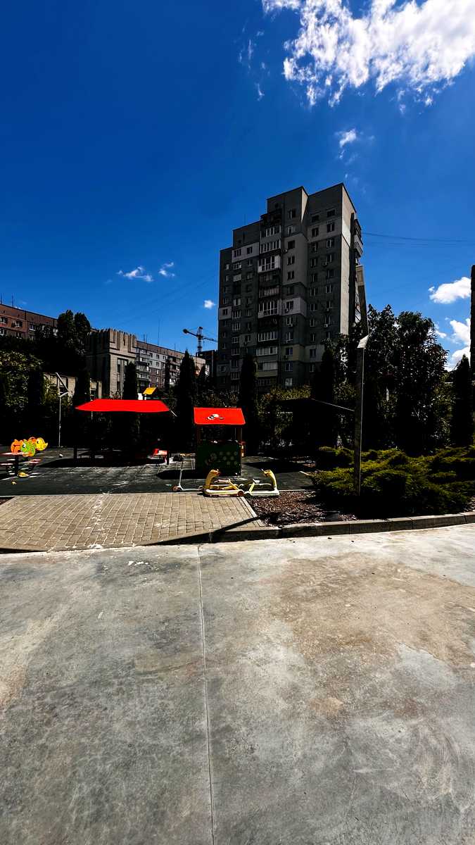1872078059732569