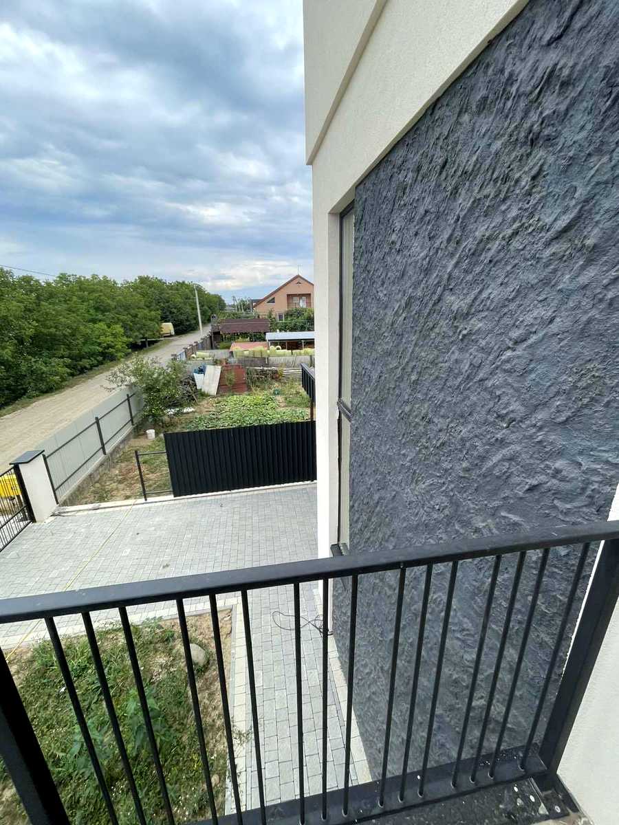 1872080742521879