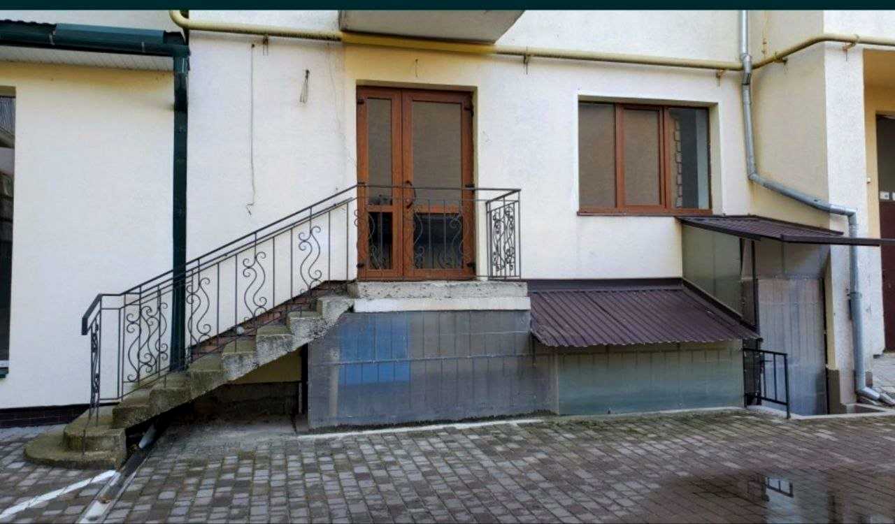 1872123994550363