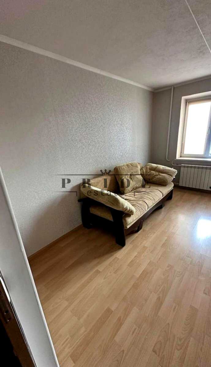 1872127870794581