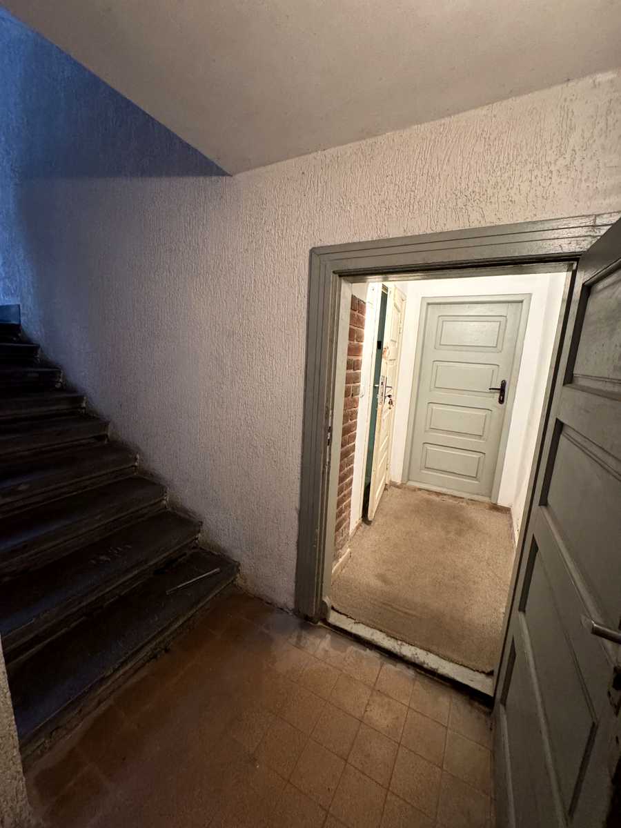 1872129073627007