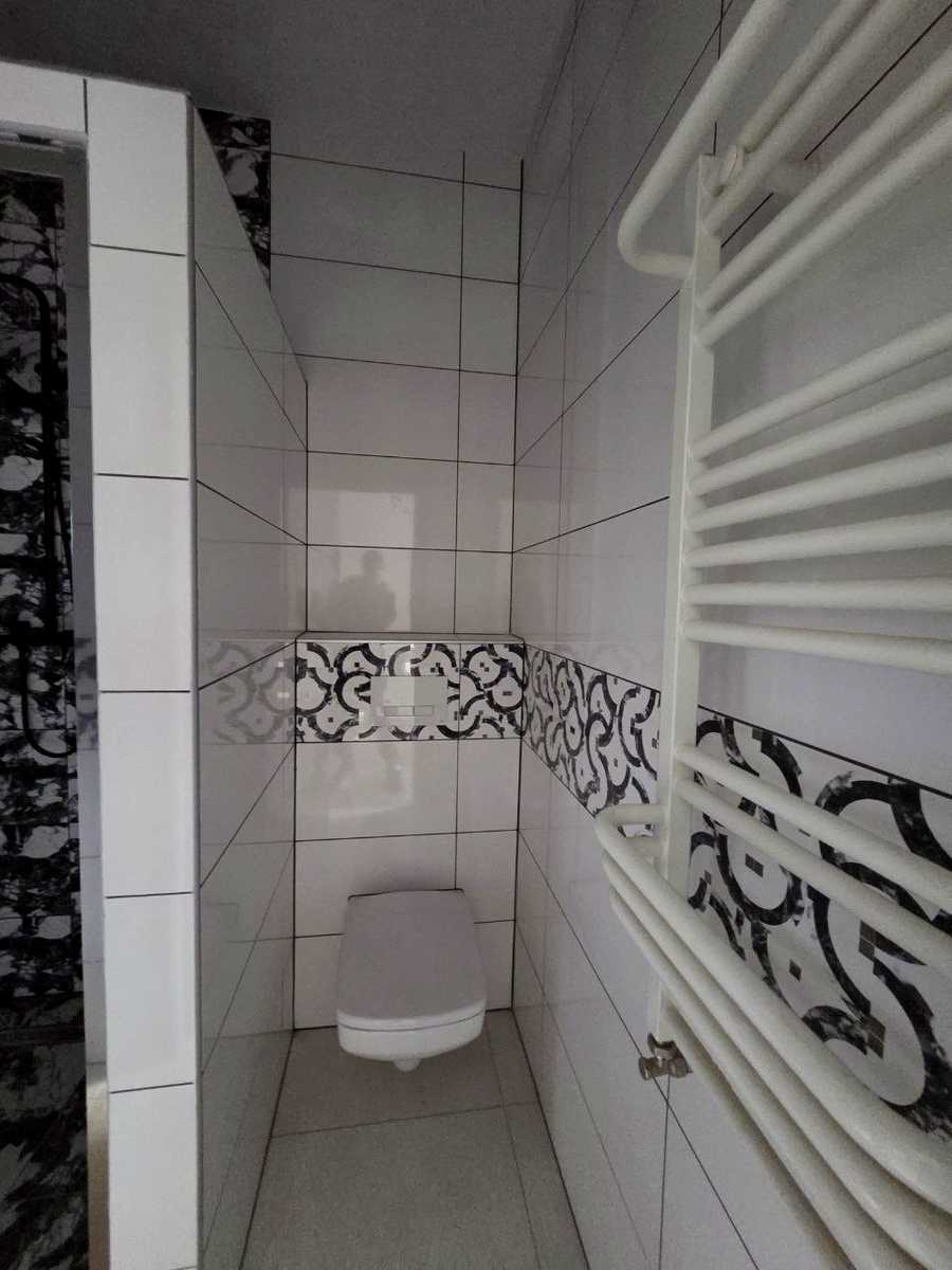 1872130394099726