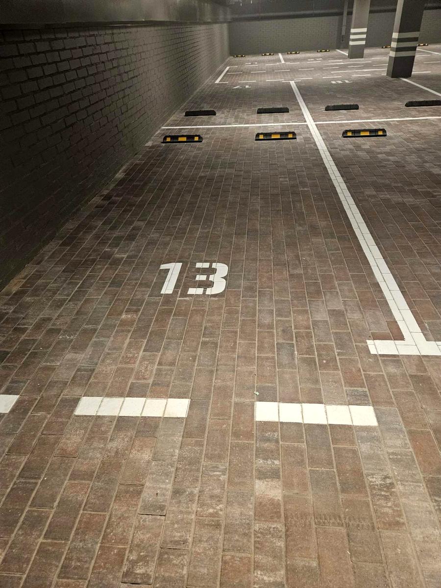 1872130796293668