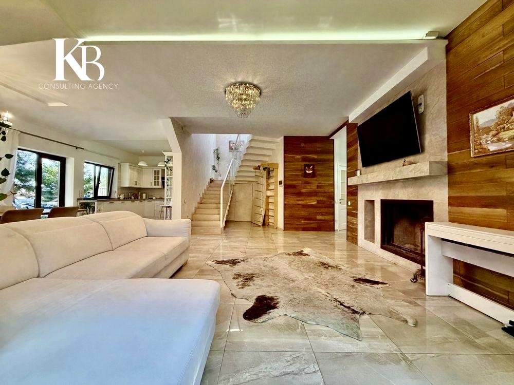1872134809315710