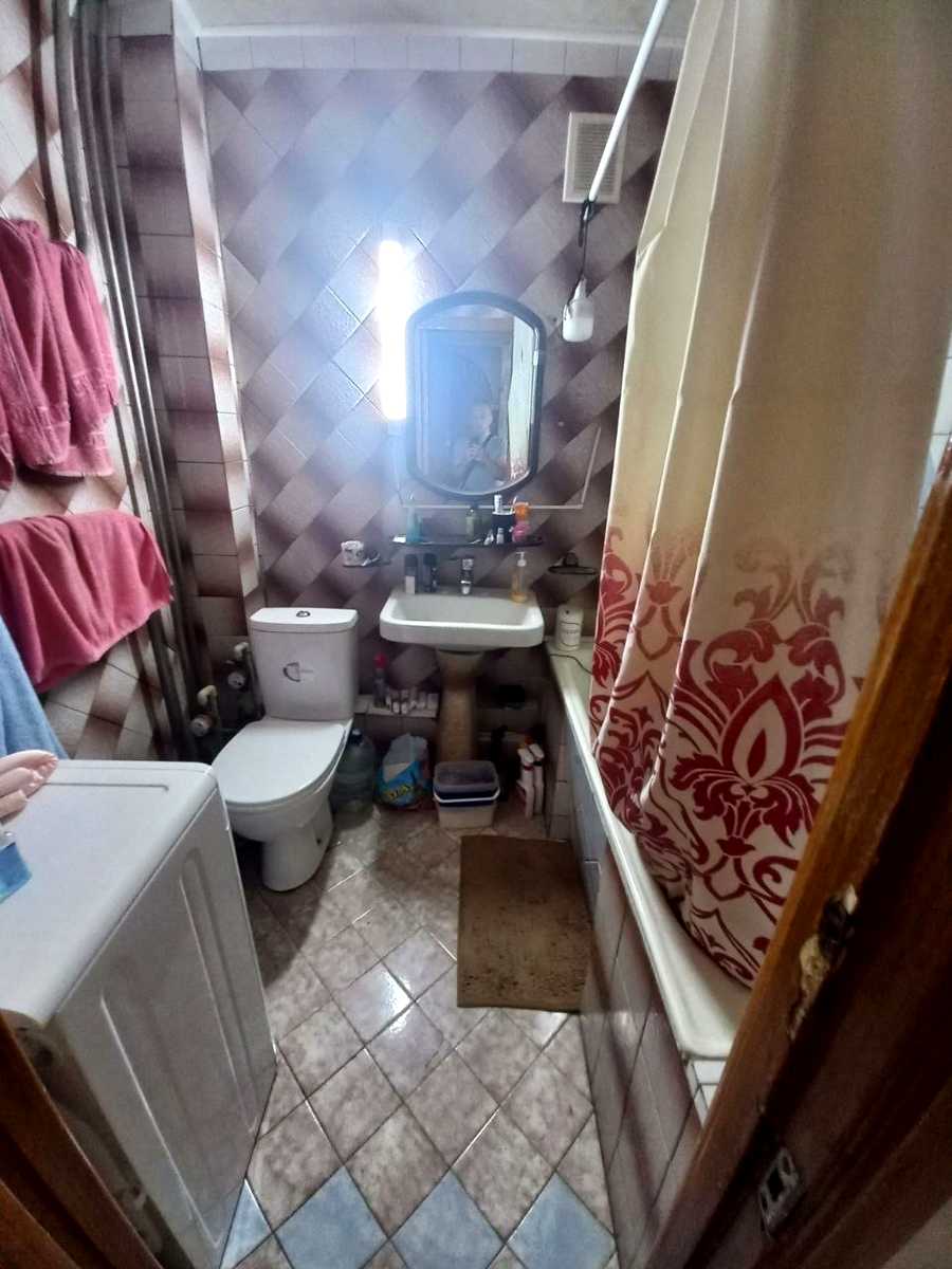 1872135778264954