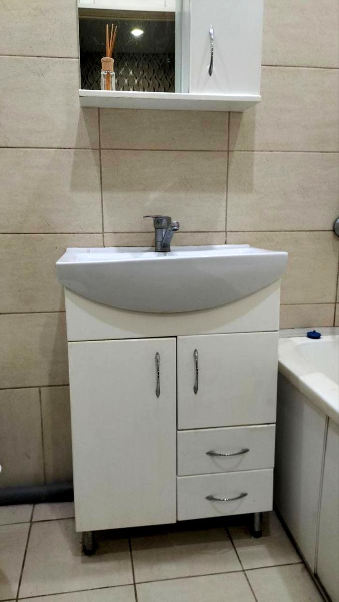1872136935053527
