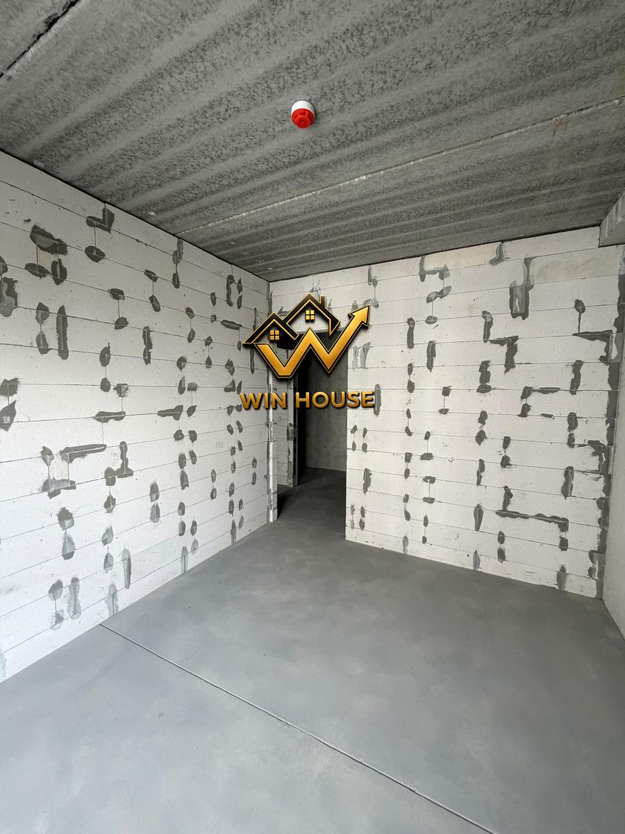 1872138309584135