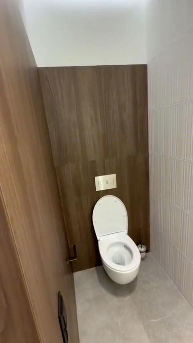 1872140887067738