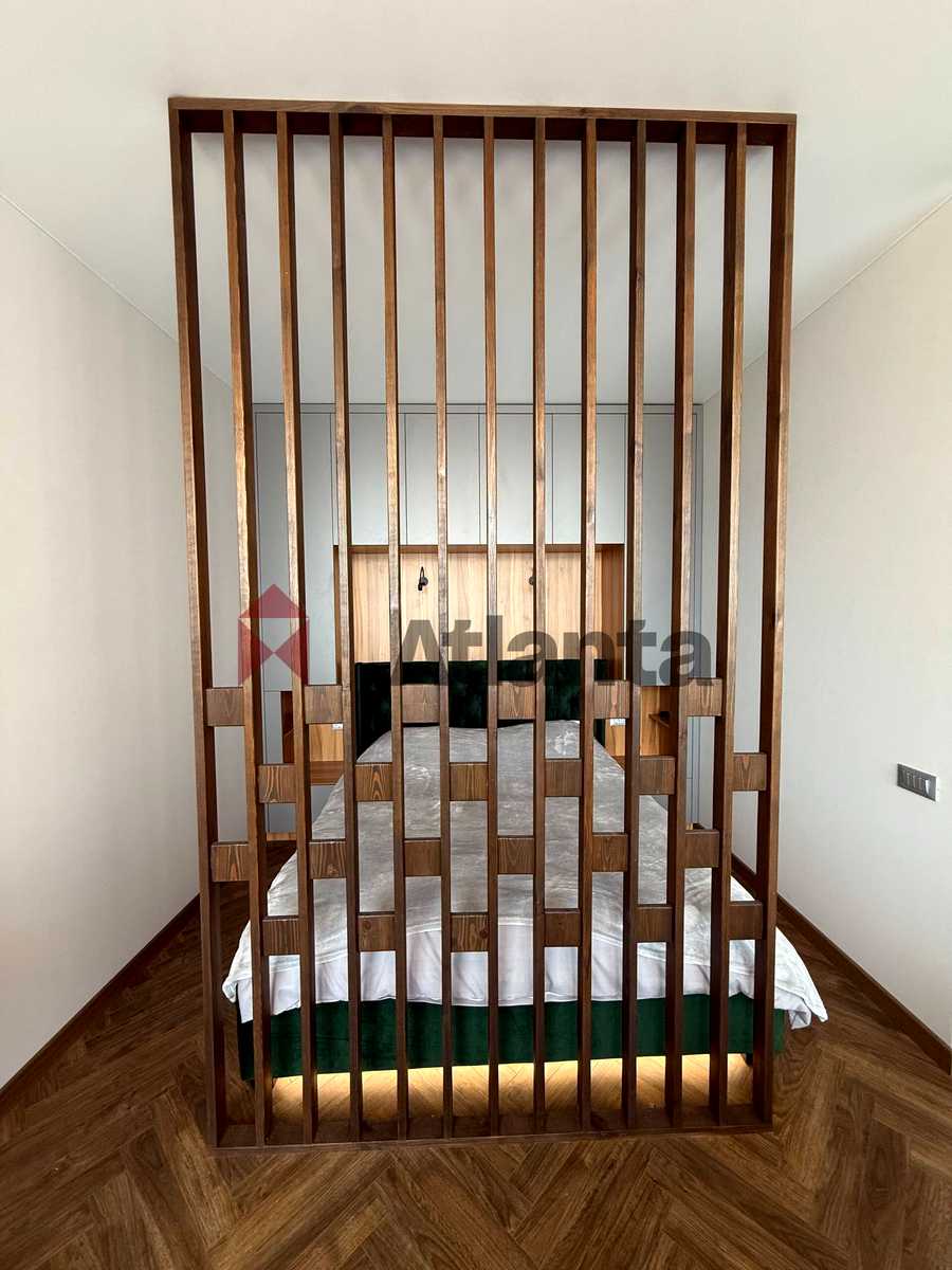 1872141178817486