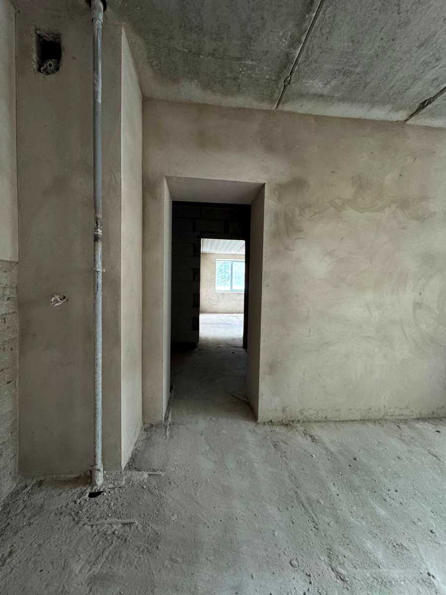 1872144543336897