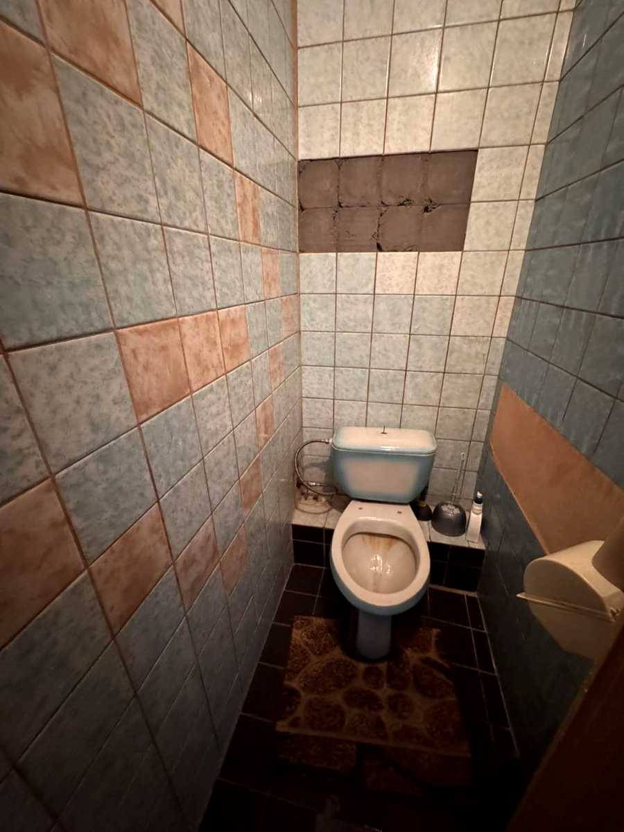 1872146818983439