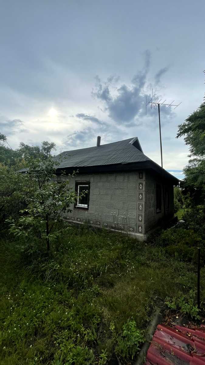 1872148773471527