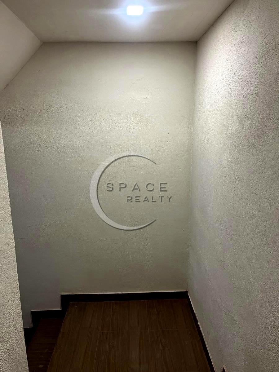 1872151518584715