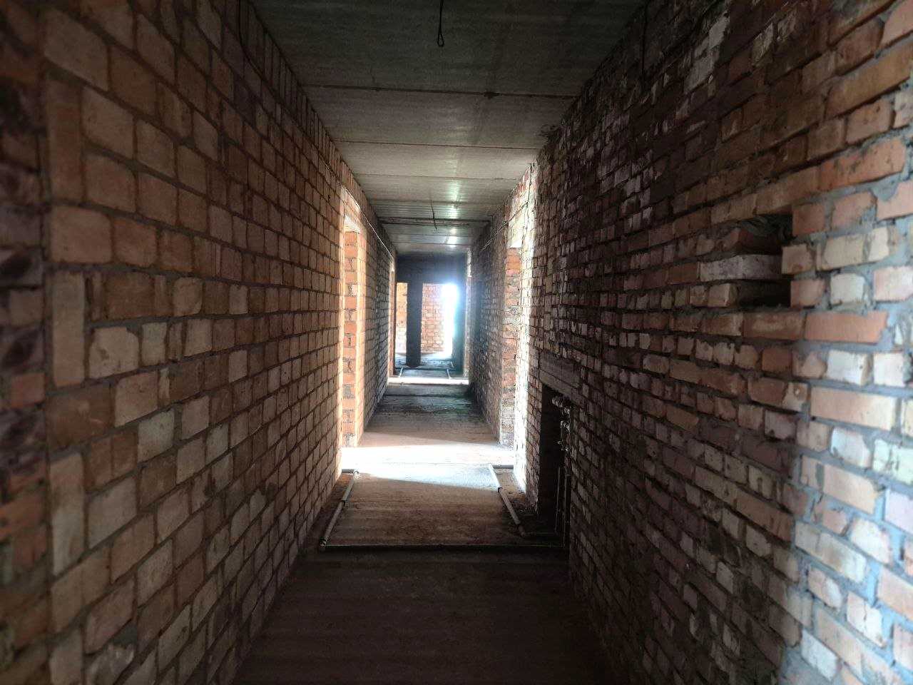 1872152106300321