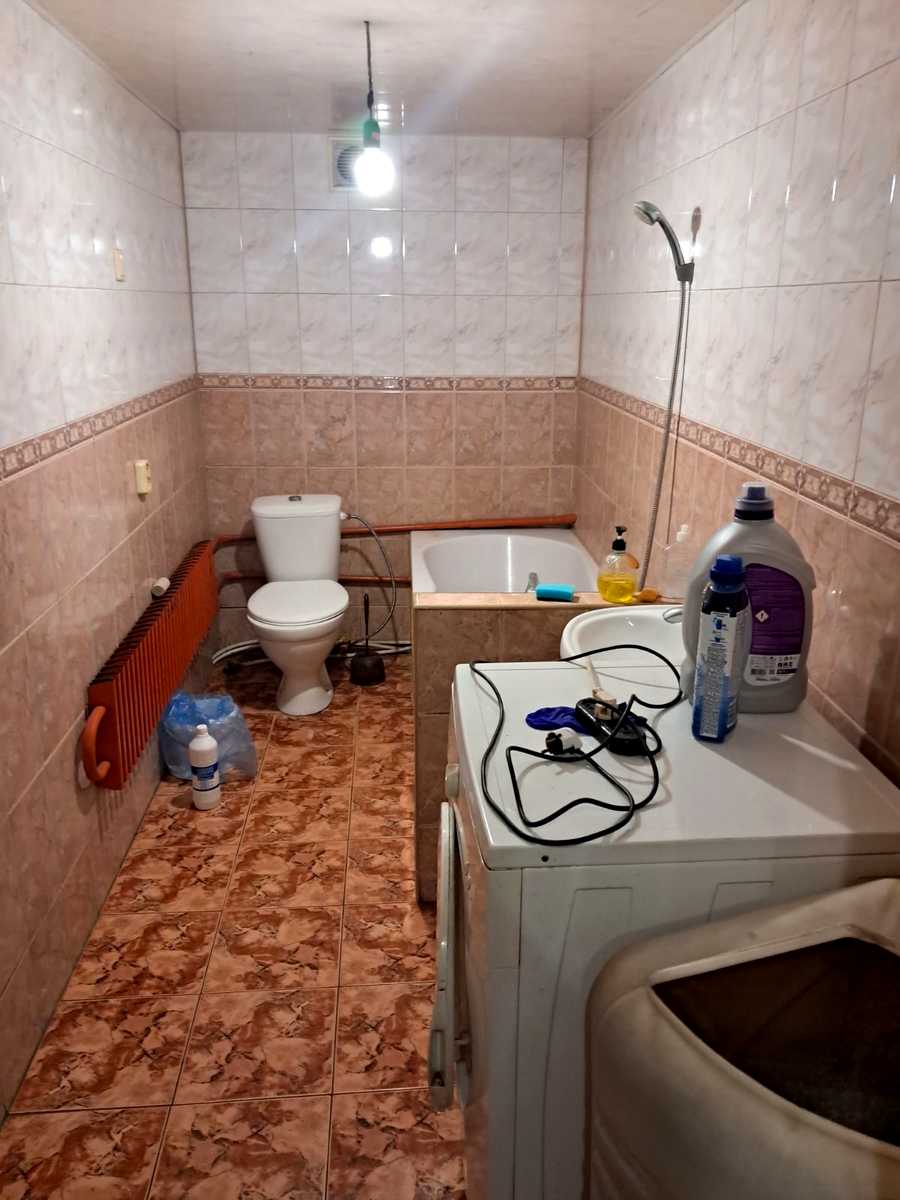 1872152283795623