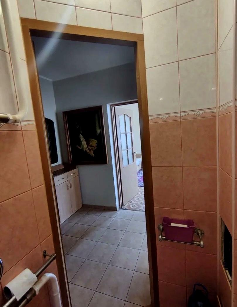 1872154503294995