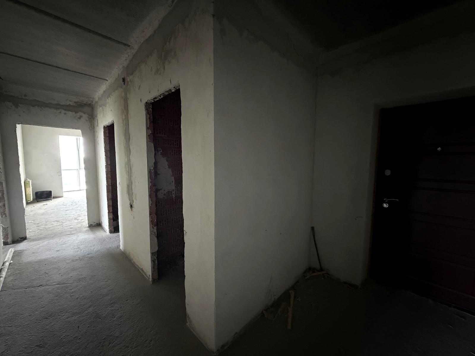 1872155533914280