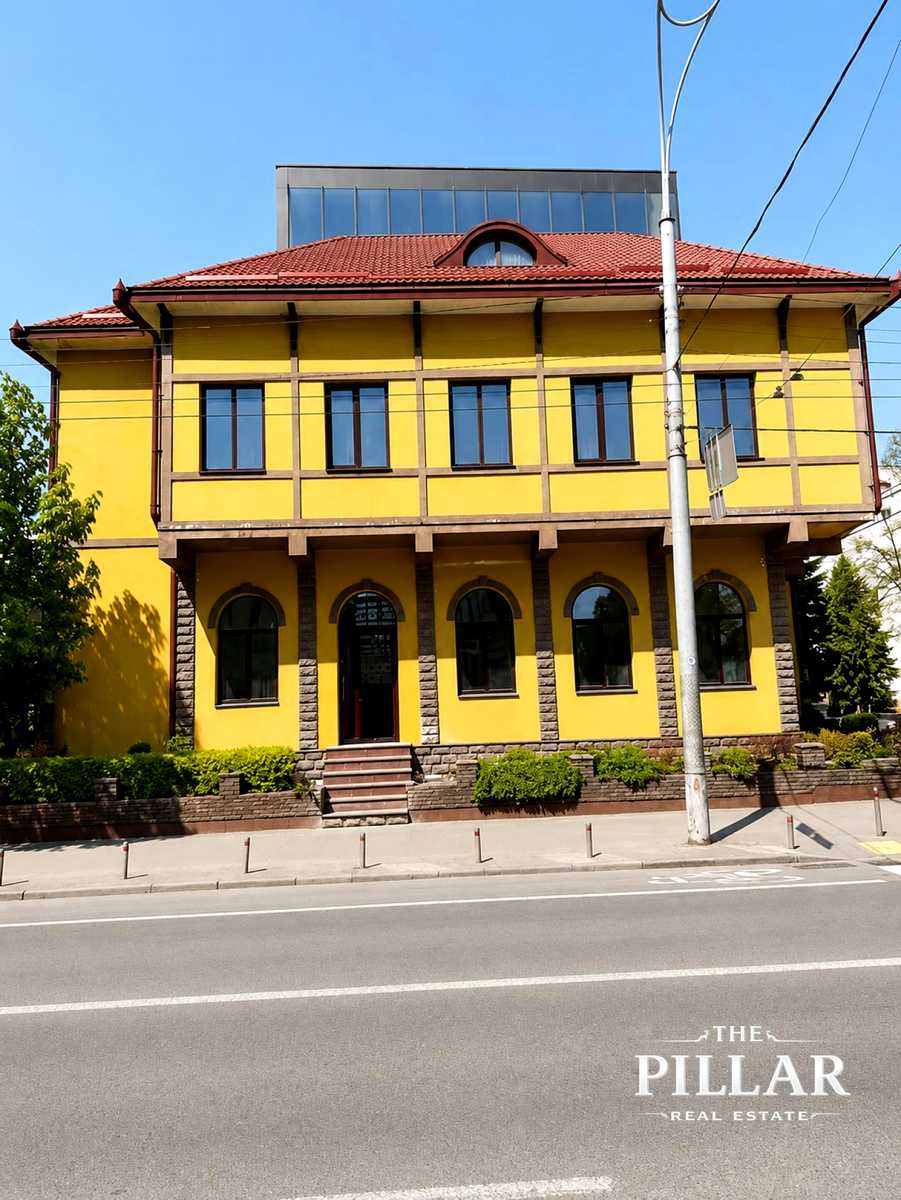 1872161906519238