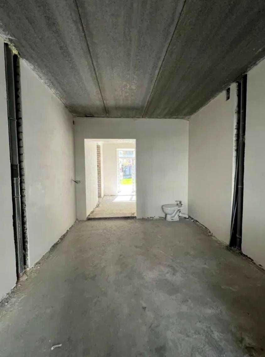 1872168228160418