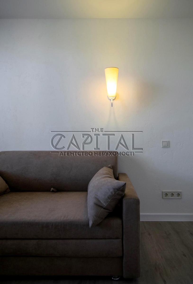 1872213558013420