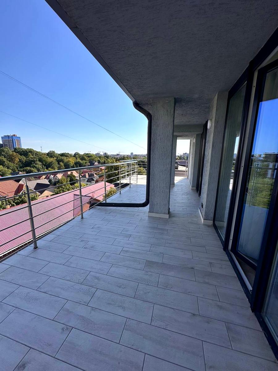1872215112014947
