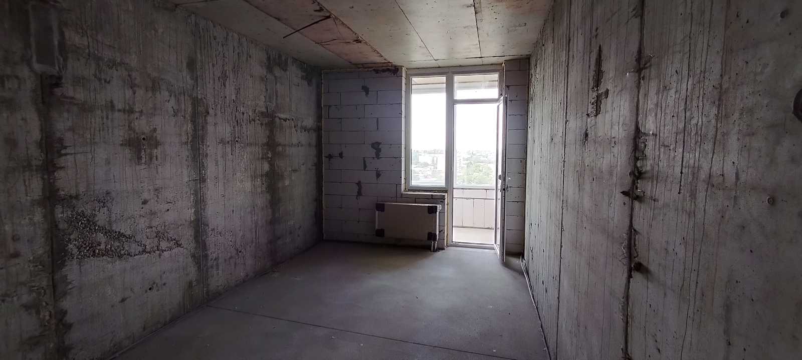 1872218473404967