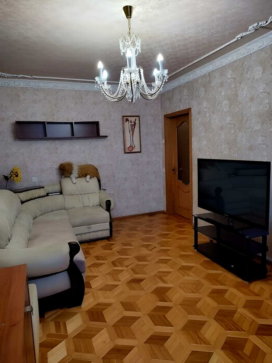 1872221779636883