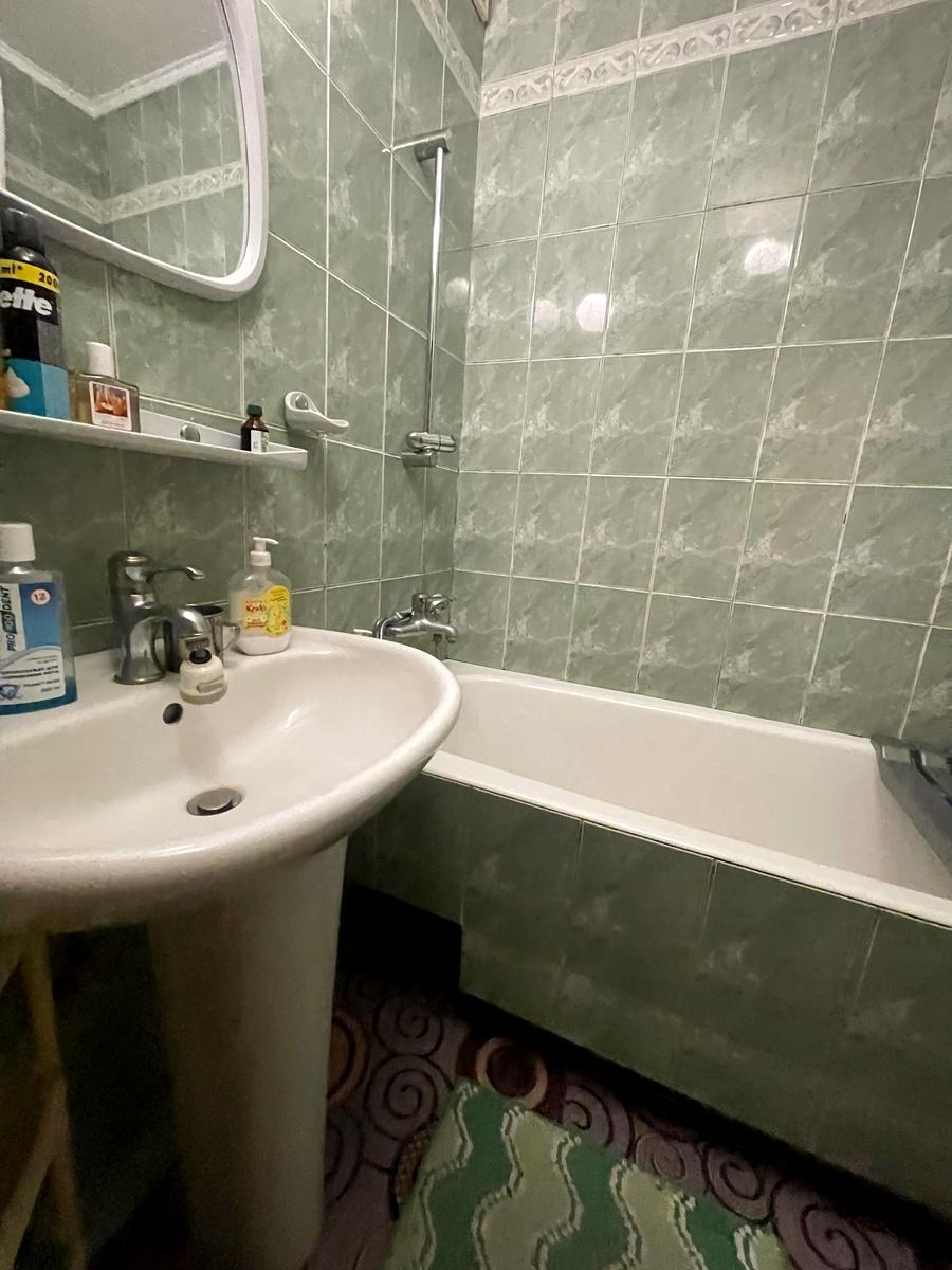1872226237908855