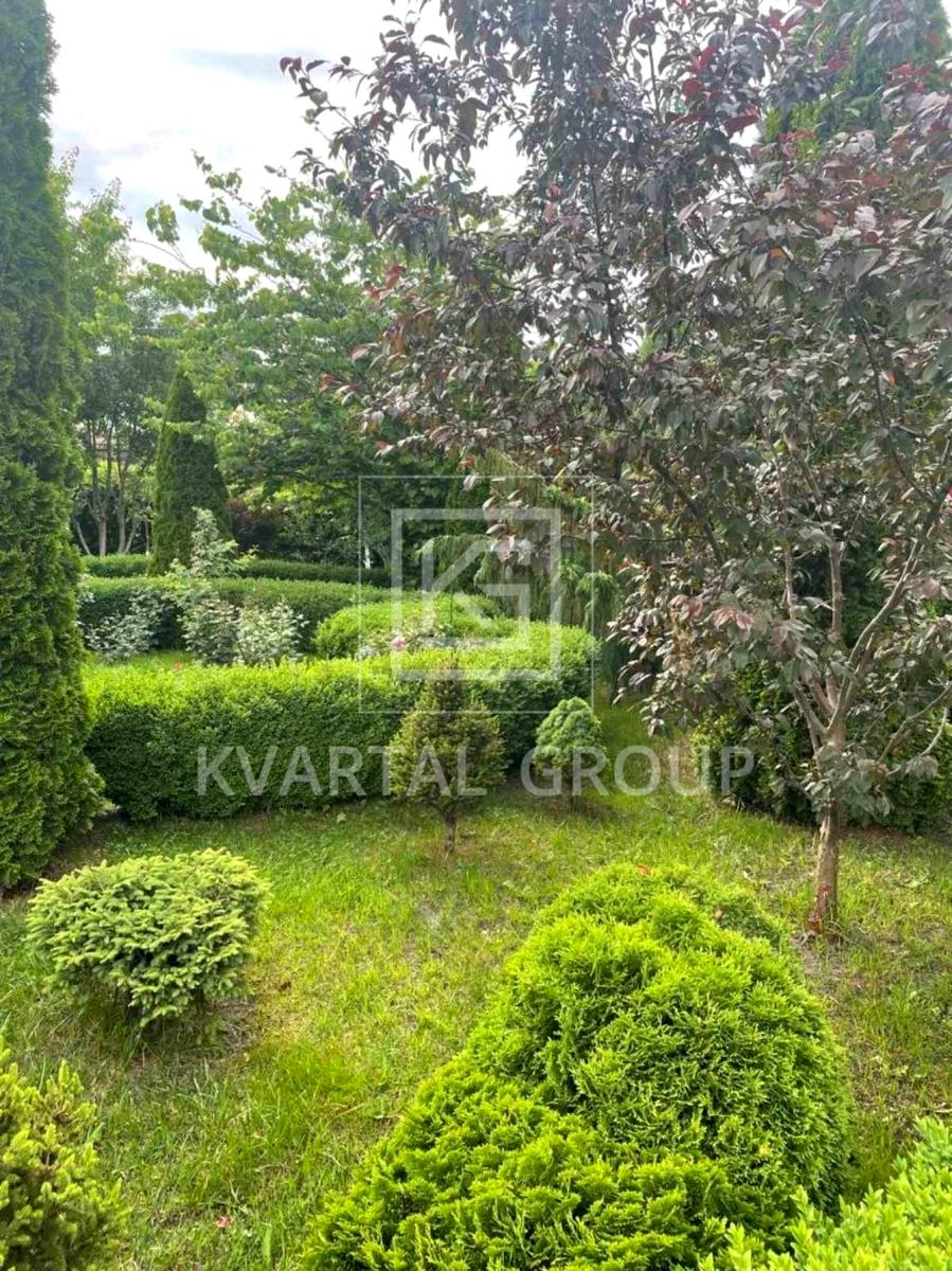 1872227234865801