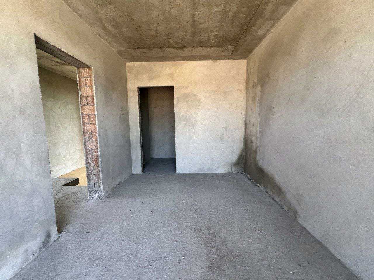 1872227997934641