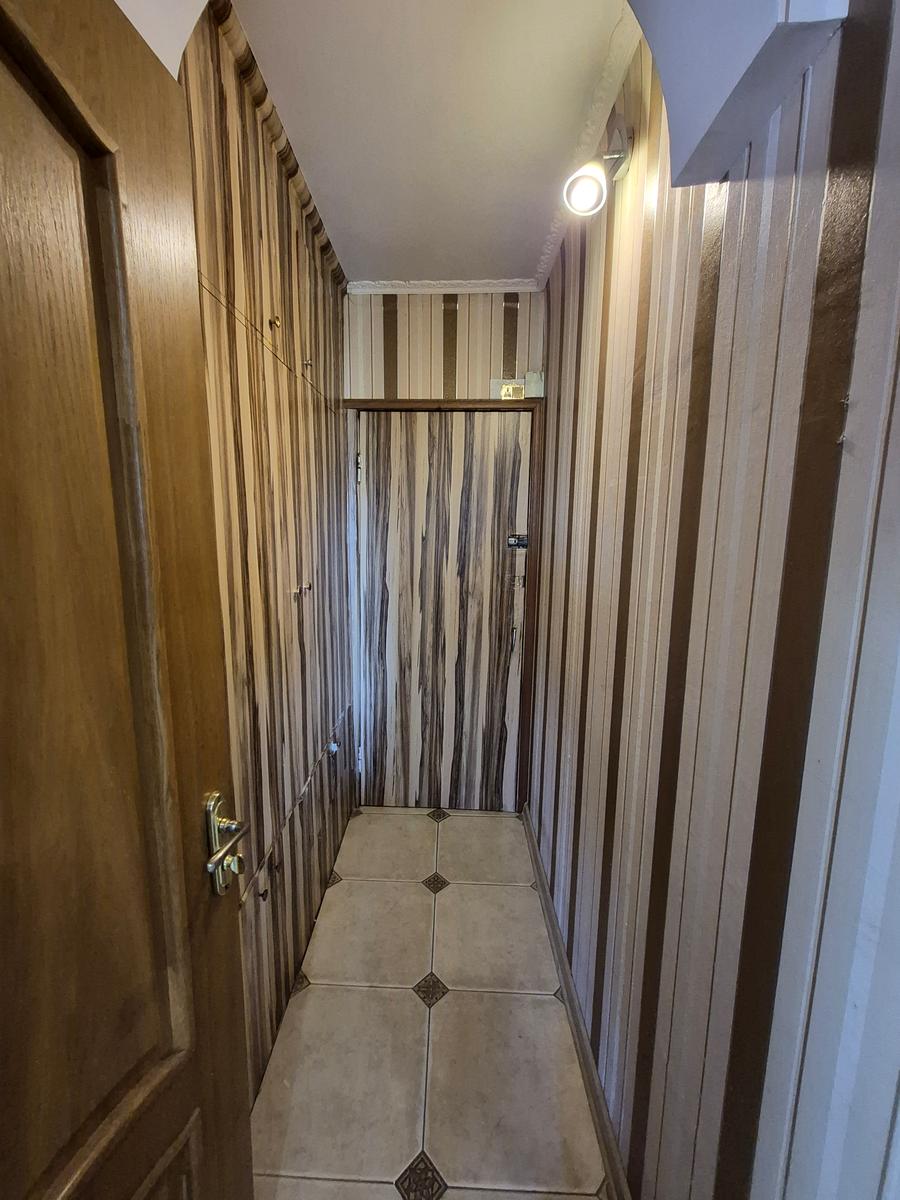 1872229635470261